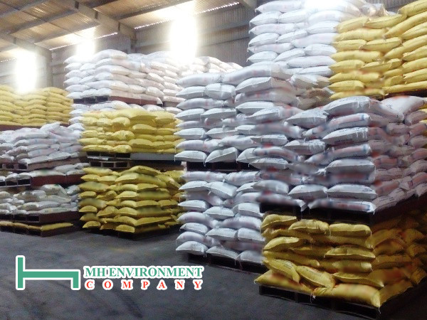 tiêu hủy 150 tấn thức ăn chăn nuôi bị hư hỏng